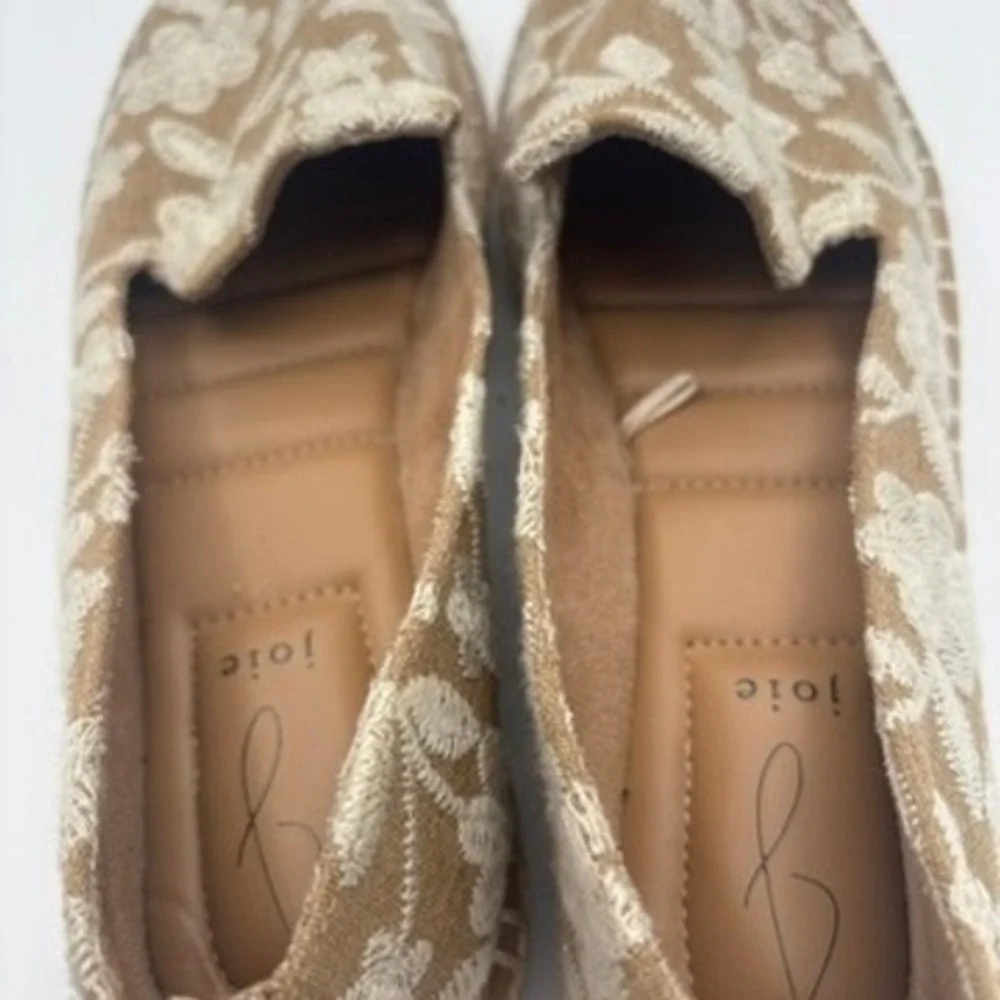 Joie Cara Espadrille Sz 7.5 EUC Natural Floral Embroidered Slip On Flats Loafer